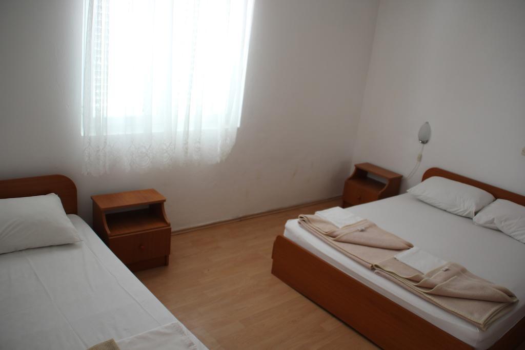 Guest House Katic 트르파니 객실 사진