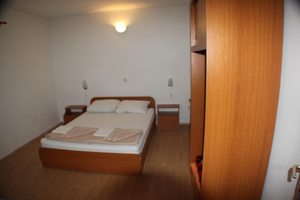 Guest House Katic 트르파니 객실 사진